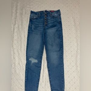 High rise Light wash celebrity pink size 11/30 skinny jeans